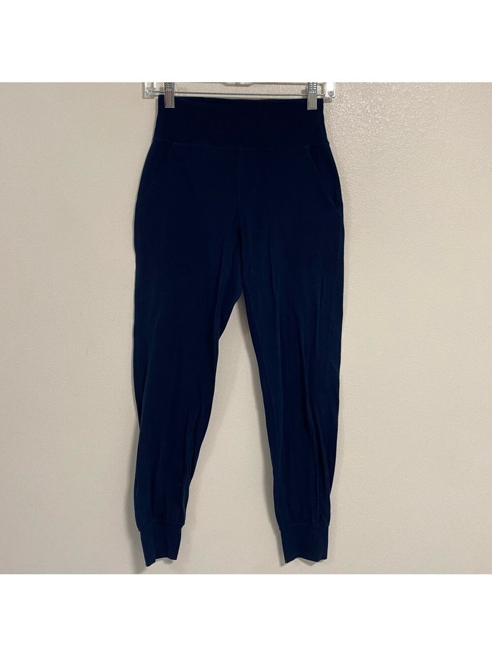 Lululemon Joggers Women’s Size 4 Navy Blue Align Jogger Pants Athleisure pants